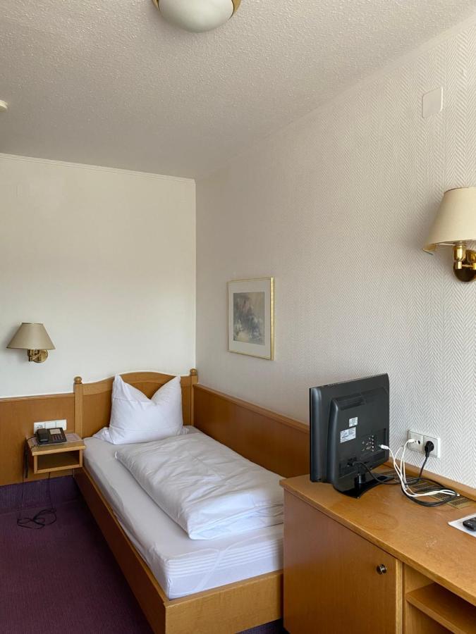 Hotel-Restaurant Zum Loewen Jestetten Zewnętrze zdjęcie
