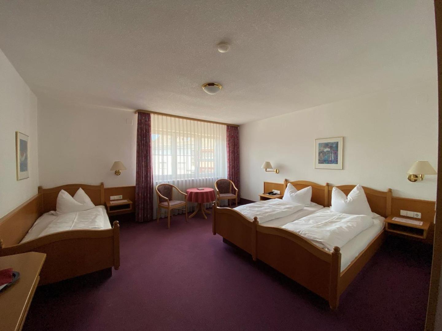Hotel-Restaurant Zum Loewen Jestetten Zewnętrze zdjęcie