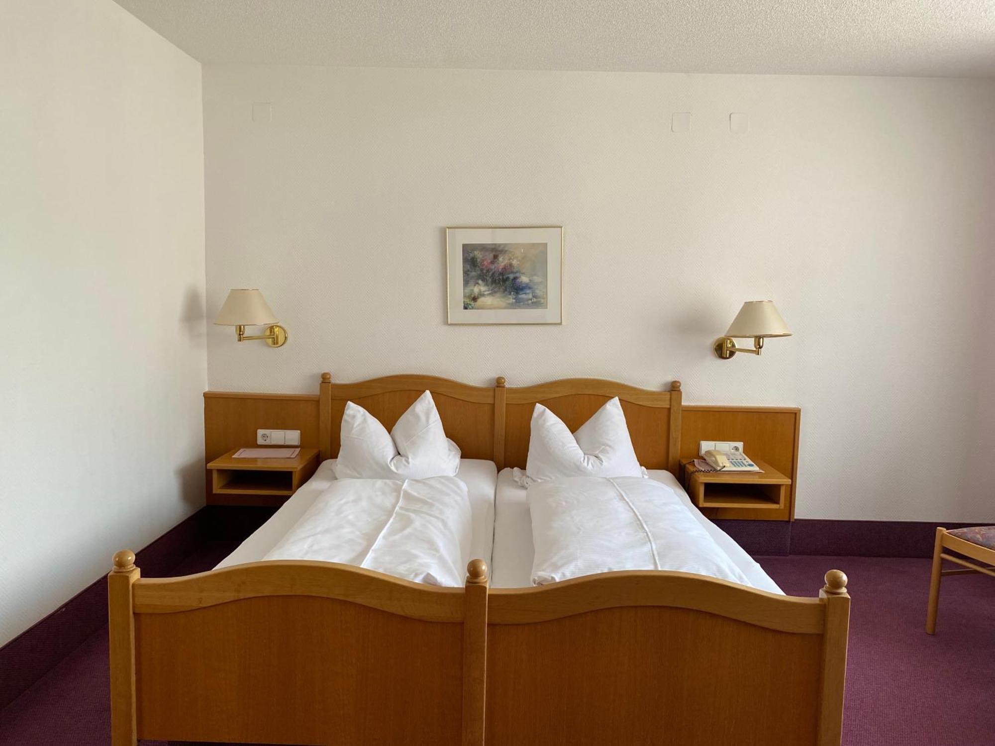 Hotel-Restaurant Zum Loewen Jestetten Zewnętrze zdjęcie