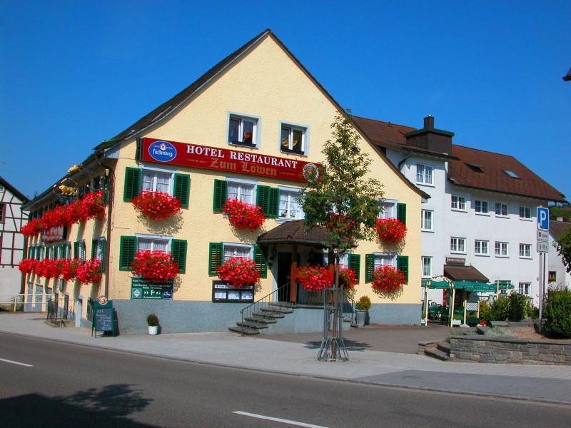 Hotel-Restaurant Zum Loewen Jestetten Zewnętrze zdjęcie
